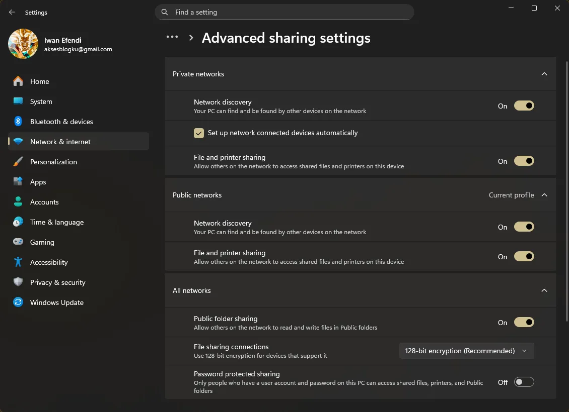 Halaman advanced sharing settings Windows 11 dengan network discovery dan file sharing aktif di semua profil.